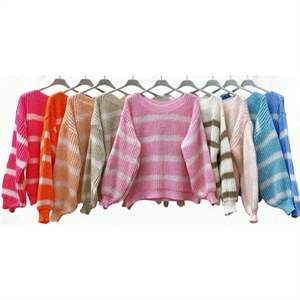 Sweter damski okrągły produkt Włoski