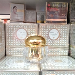 Krem przeciwzmarszczkowy