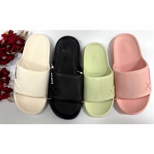 Klapki basenowe 36-41