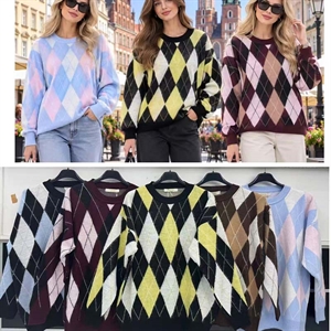 Sweter damski okrągły