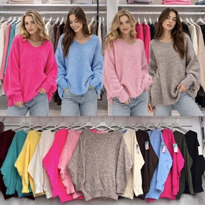 Sweter damski z dekoltem w serek