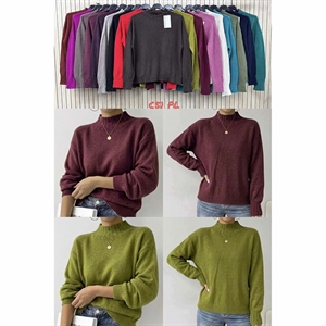 Sweter damski z golfem