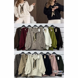 Sweter damski z dekoltem w serek