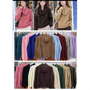 Sweter damski z golfem