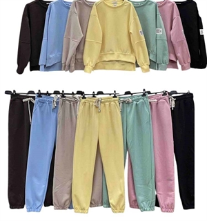 Komplet dresowy damski Masełko produkt Włoski