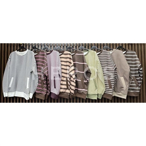 Cienka bluza damska - Produkt Włoski