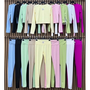 Komplet damski - Produkt Włoski