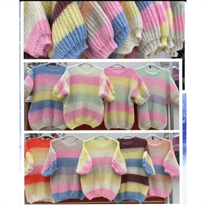 Sweter damski z krótkim rękawem - Produkt Włoski