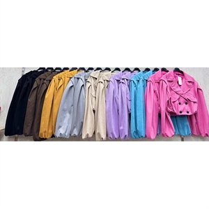 Kurtka damska produkt Włoski