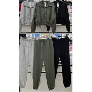 Komplet dresowy damski produkt Włoski