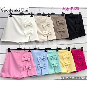 Szorty imitujące spódnicę - Produkt Włoski