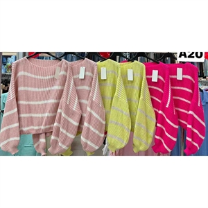 Sweter damski okrągły - Produkt Włoski