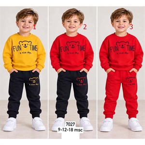 Komplet niemowlęcy produkt Turecki  9-18M