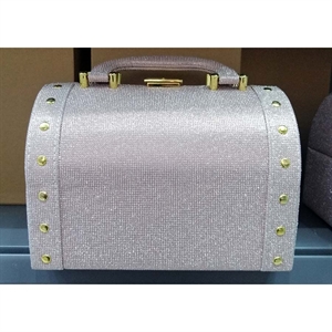 Kuferek na kosmetyki