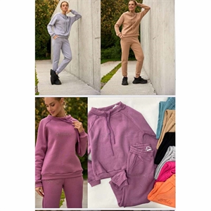 Komplet dresowy damski produkt Polski  S/M-M/L(36-38)