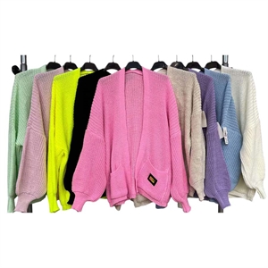 Narzutka swetrowa damska