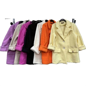 Kurtka damska produkt Włoski