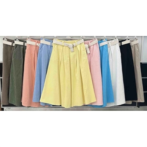 Spódnica damska z paskiem produkt Włoski