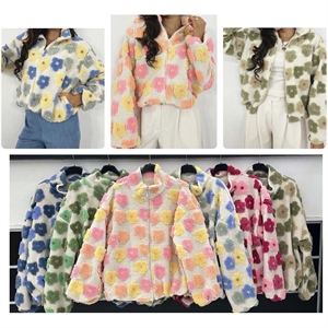 Kurtka damska produkt Włoski