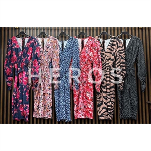 Sukienka damska - Produkt Włoski