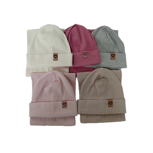 Komplet Czapka + Komin