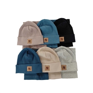 Komplet Czapka + Komin