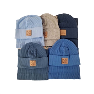 Komplet Czapka + Komin