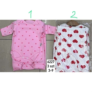 Komplet niemowlęcy produkt Turecki  3-9M