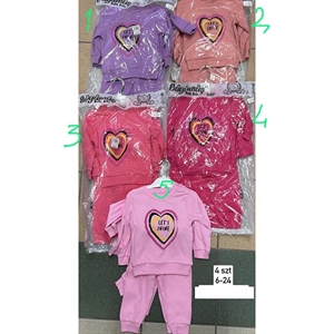 Komplet niemowlęcy produkt Turecki  6-24M