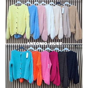 Sweter damski zapinany na guziki - Produkt Włoski