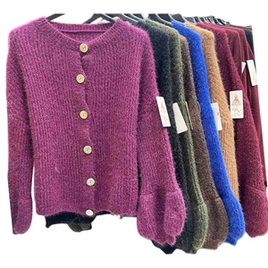 Sweter damski zapinany na guziki