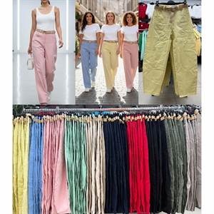 Spodnie damskie produkt Włoski