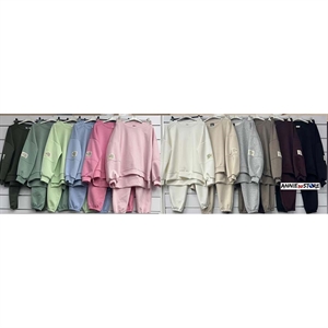 Komplet dresowy damski produkt Włoski