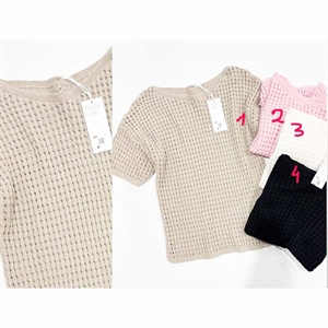 Sweter damski z krótkim rękawem  S/M-M/L(36-38)