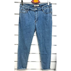 Jeansy damskie 42-50