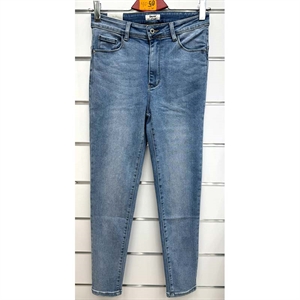 Jeansy damskie 40-50