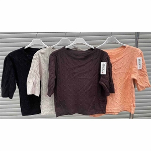 Sweter damski z krótkim rękawem