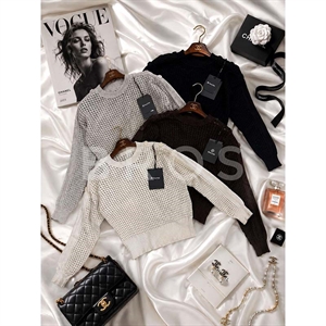 Sweter damski - Produkt Włoski
