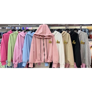 Bluza damska z kapturem - Produkt Włoski