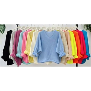 Sweter damski z dekoltem w serek