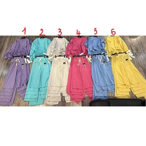 Komplet dziewczęcy (6-16) - Produkt Włoski