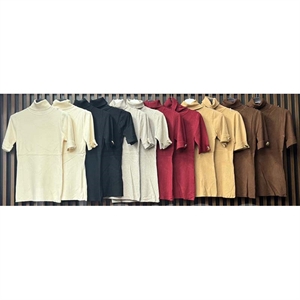 Sweter damski z krótkim rękawem - Produkt Włoski