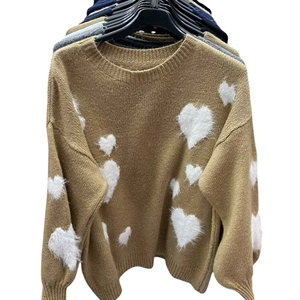 Sweter damski okrągły - produkt Włoski