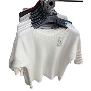 Sweter damski z krótkim rękawem - Produkt Włoski