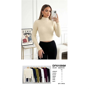 Sweter damski z półgolfem