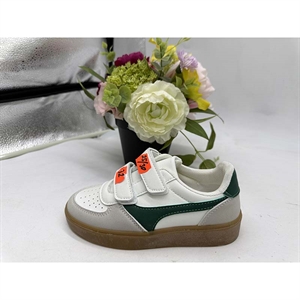 Buty sportowe dla dzieci 25-30