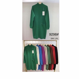 Sukienka sweterkowa z golfem  S/M-L/XL