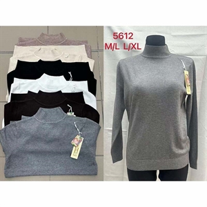 Sweter damski z półgolfem  M/L-L/XL