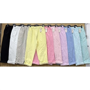 Spodnie sztruksowe damskie - Produkt Włoski