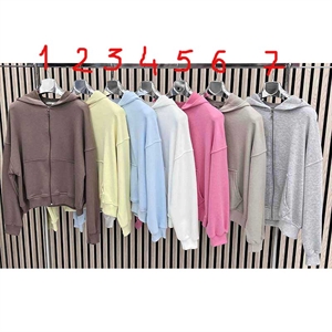 Bluza damska rozpinana na zamek z kapturem produkt Turecki  S/M-L/XL